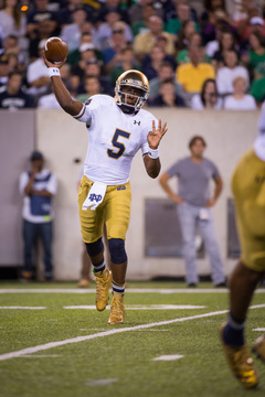 Golson throws to the right side of the field while under no pressure.