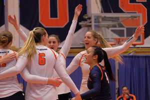 Syracuse used a balanced offensive attack to cruise to a straight-set victory on Sunday.