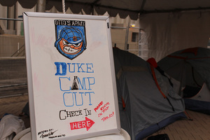 The temperatures hovered in the 20s as dozens of fans camped out before Saturday's Syracuse-Duke game.