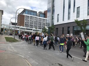 Before reaching SU, protesters stood outside Syracuse Police Department headquarters and chanted “Justice for Jakelle”.