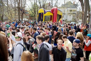 A backyard party on Livingston Ave.